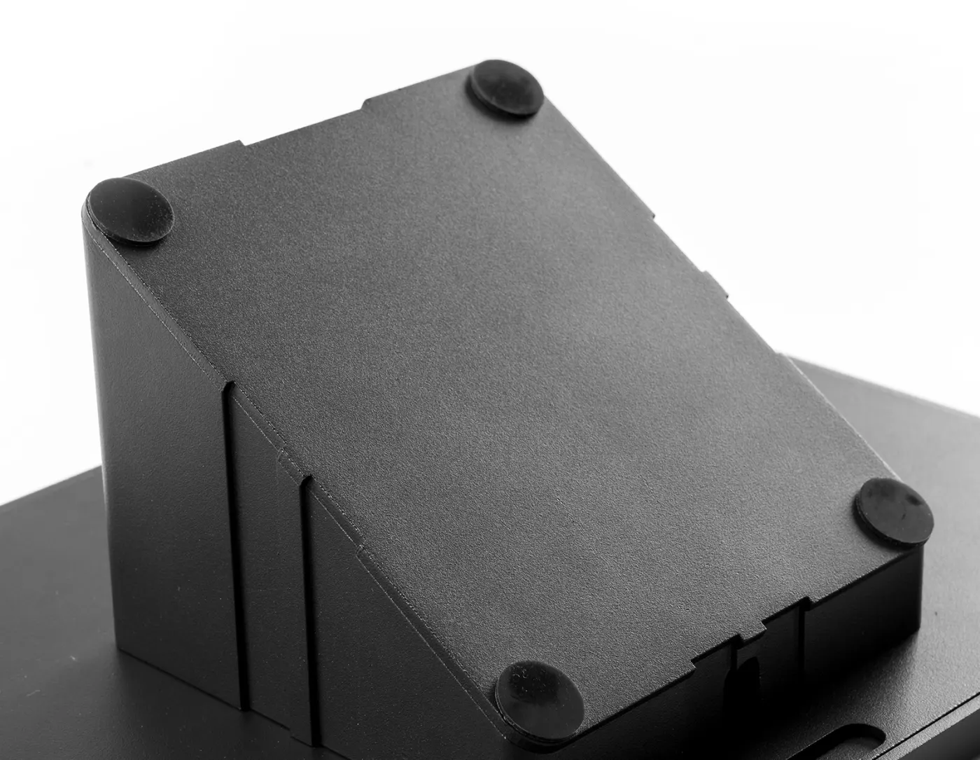 Giá đỡ iPad để bàn TTS-V (góc 33°) — hình ảnh chi tiết từ hãng