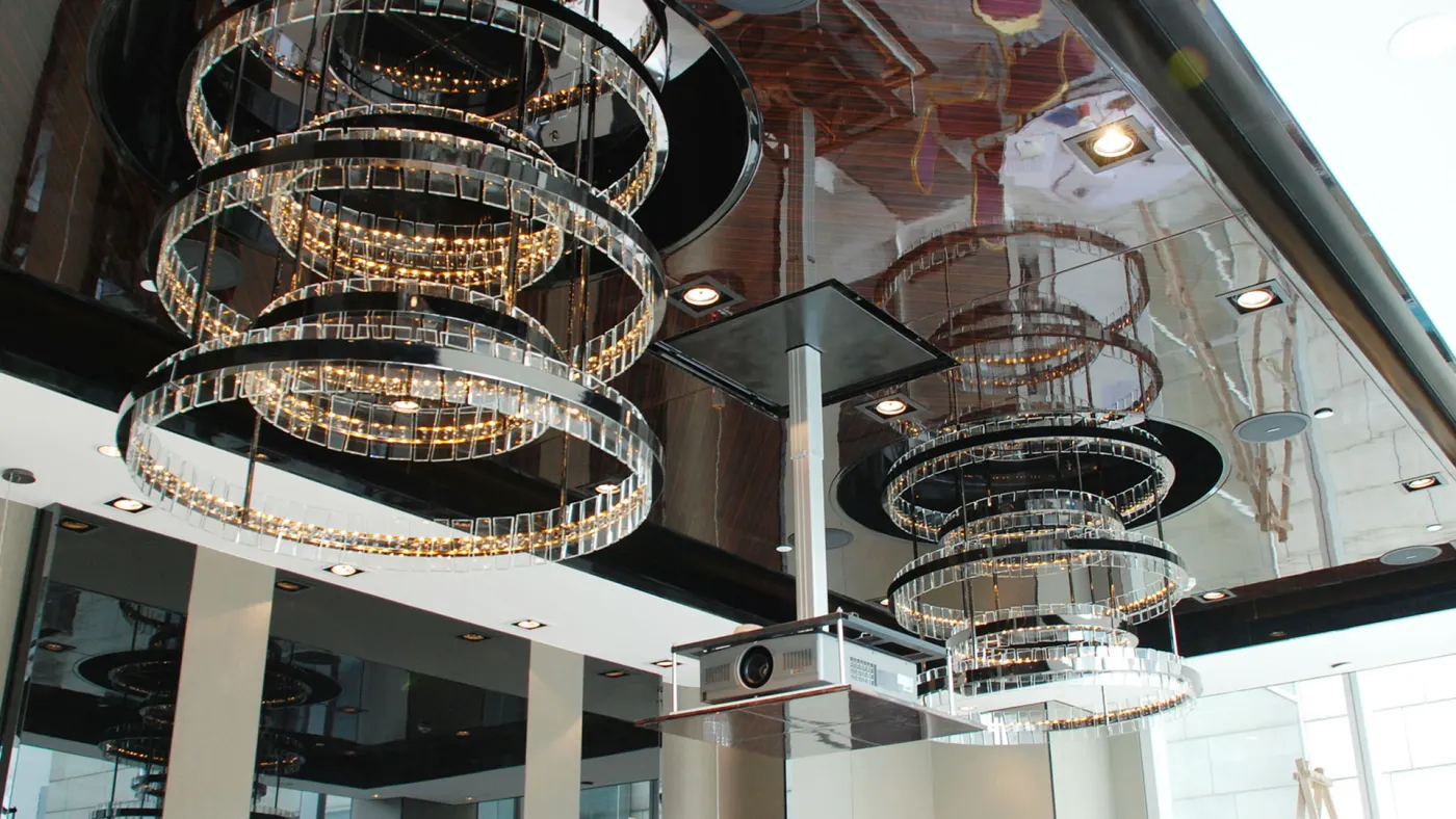 Lift máy chiếu âm trần PLA — hình ảnh chi tiết từ hãng