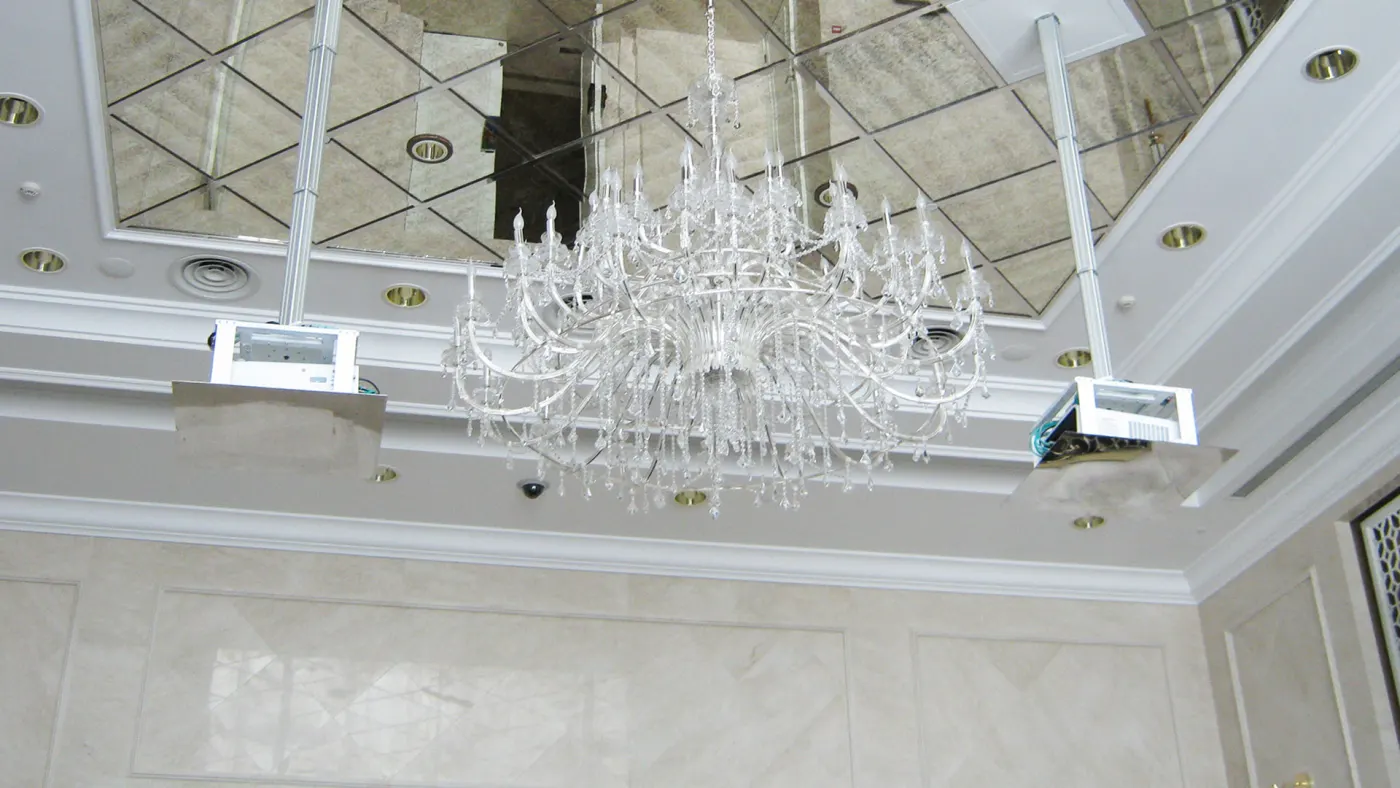 Lift máy chiếu âm trần PLD — hình ảnh chi tiết từ hãng